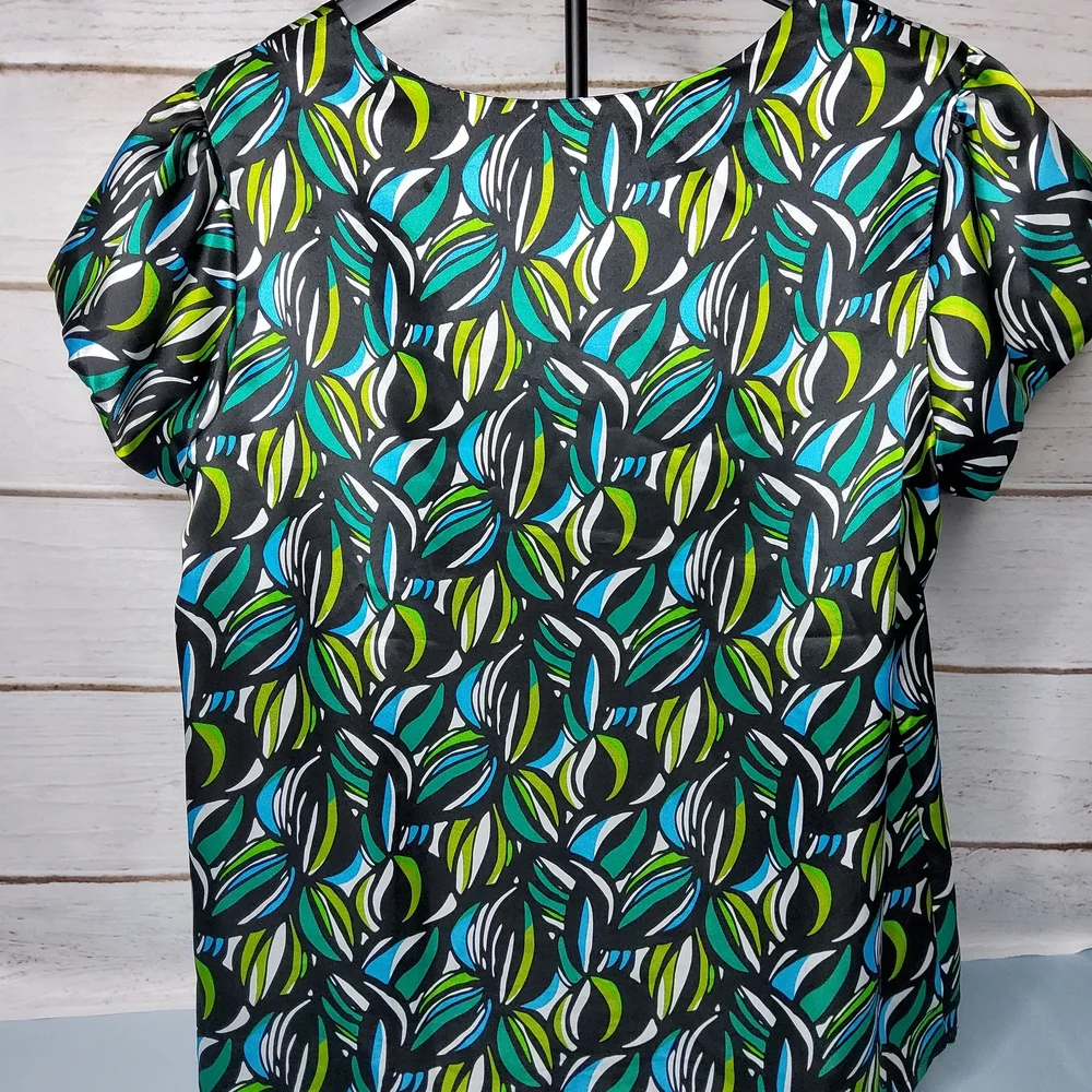 Cato Leaf-Print Flutter Sleeve Top in Teal, Lime & Black 14/16W - Picture 2 of 6